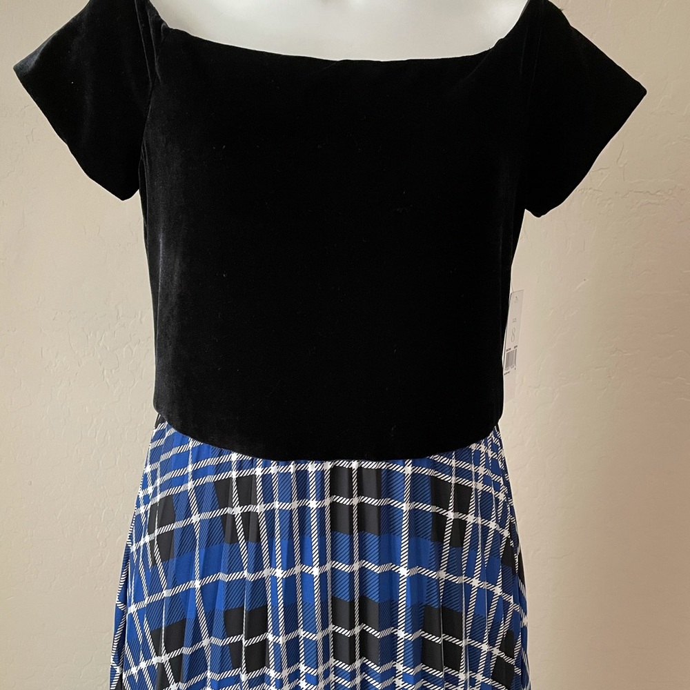 Donna Morgan off the shoulder velvet Bodice plaid - Picture 2 of 6
